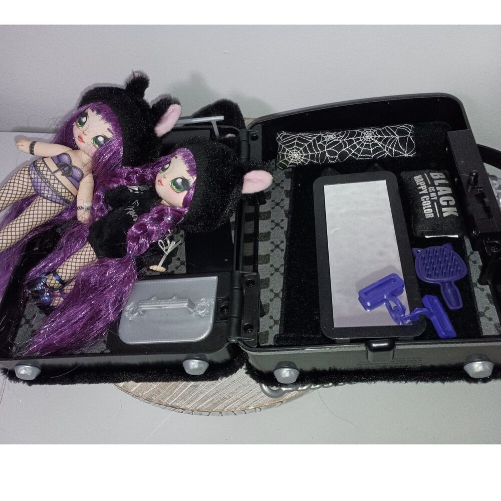 Na Na Na Surprise 3-in-1 Backpack Bedroom Black Kitty Playset / Extra Kitty Doll - Picture 2 of 6